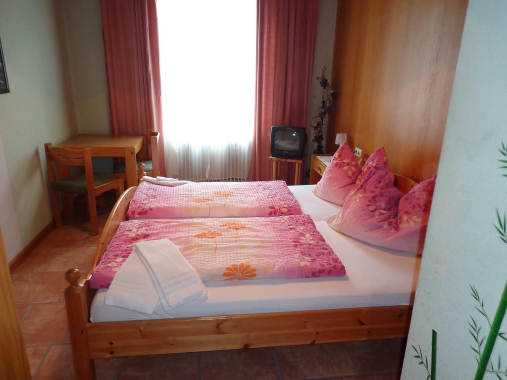 Gasthof Zur Post Taxenbach Esterno foto